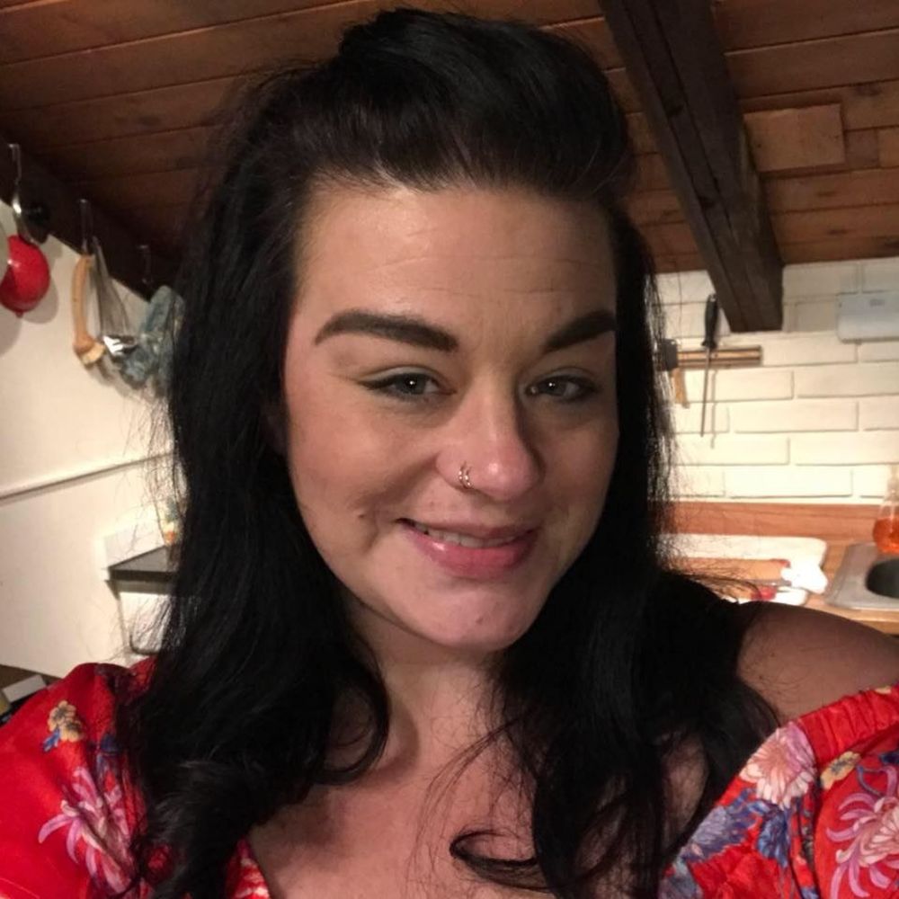 Meet your Posher, Stephanie